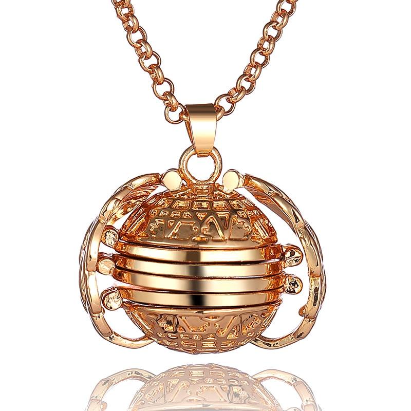 Expanding Photo Locket